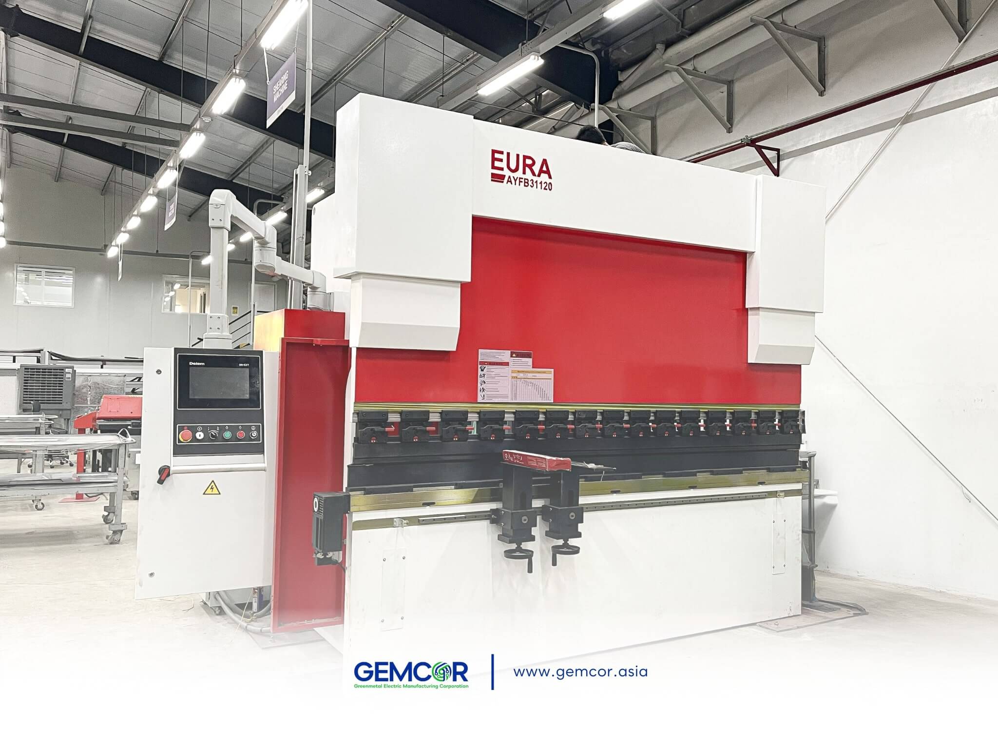 newly acquired EURA CNC Servo-hydraulic Press Brake Machine